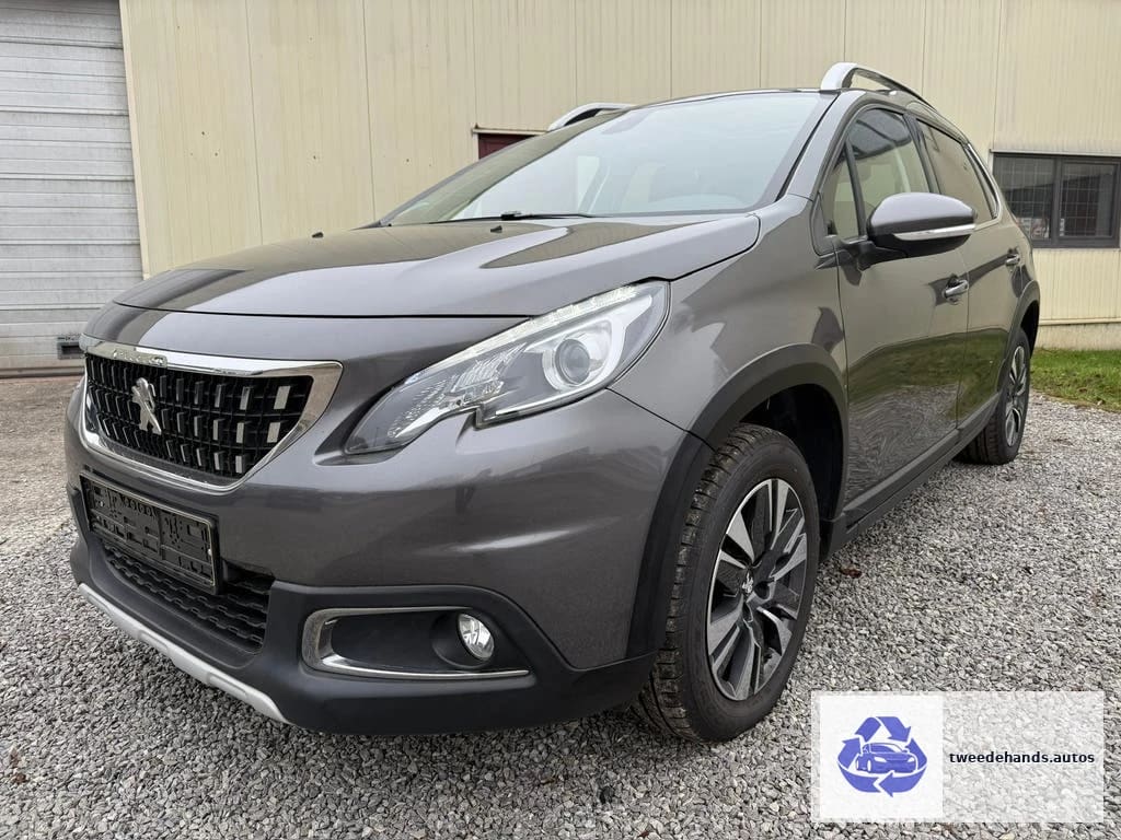 Peugeot 2008 Allure 1.2i 130pk 2019 96000km dealer/export