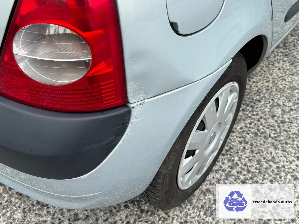 Renault Clio 1.4i 5-deurs Automaat