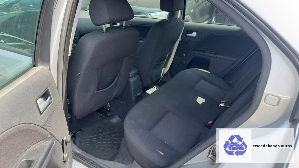 Ford Mondeo 1.8Benzine 2003 180.xxxkm beginnerswagen
