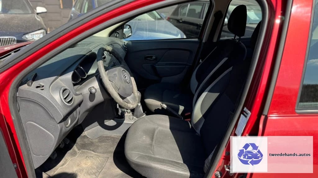 Dacia Logan 1.2Benzine 2015 150.xxxkm/Parkeersensor,Topstaat