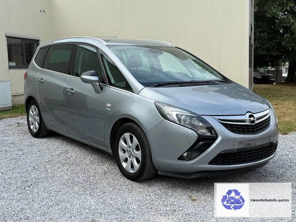 Opel Zafira Tourer 1.6cdti Euro6 7pl Cosmo
