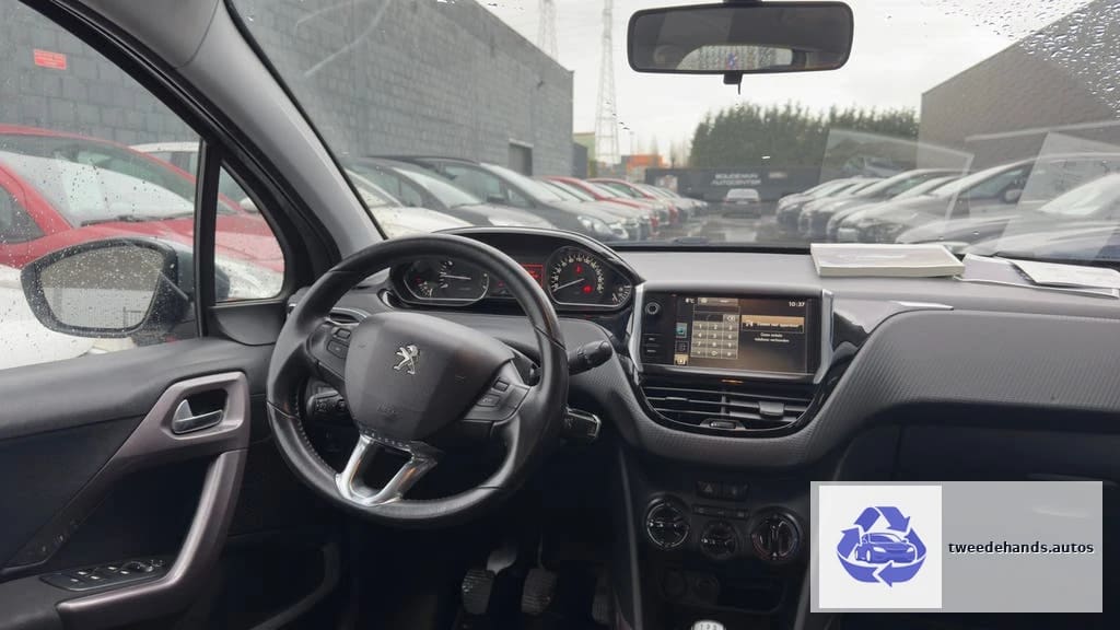 Peugeot 2008 1.2Benzine Euro6B 2016 177.xxxkm/Airco,Cruise,.