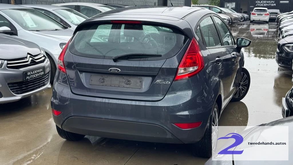 Ford Fiesta 1.2Benzine 2012 150.xxxkm Beginnerswagen