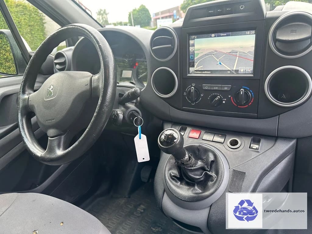 Peugeot Partner 1.6hdi 3pl!!! 250€ Netto!!!