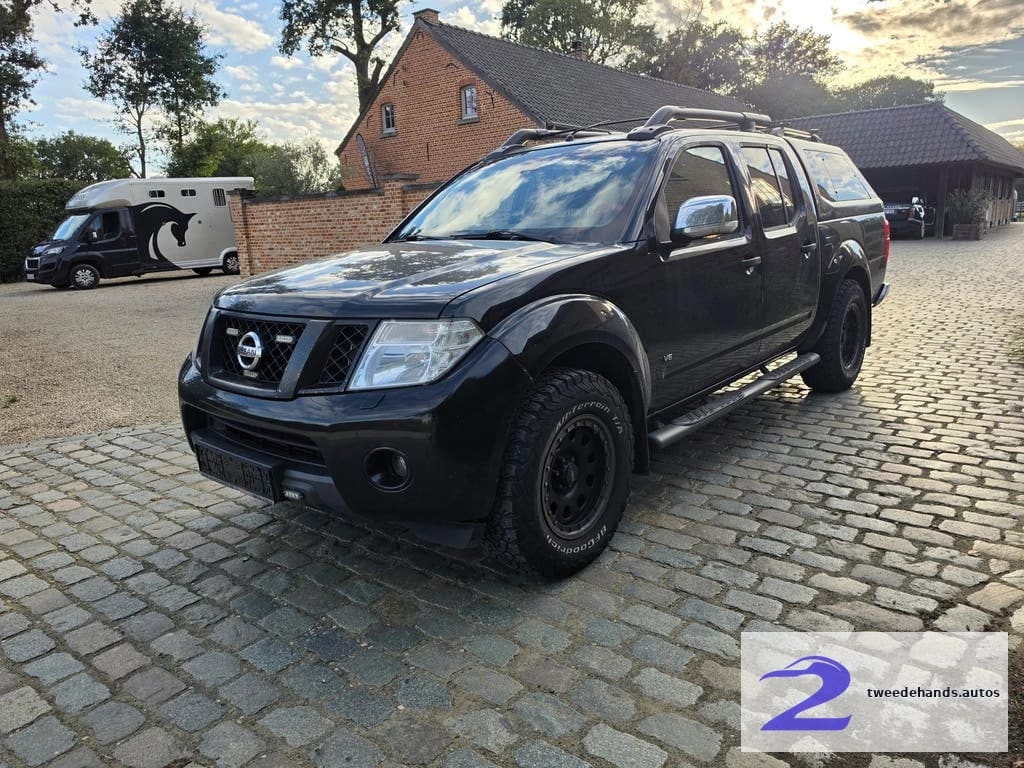 Nissan Navara V6