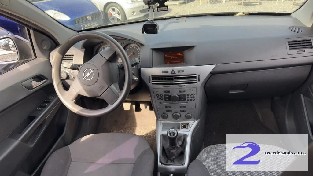 Opel Astra Benzine, auto start niet, bwj 2012, 185000km