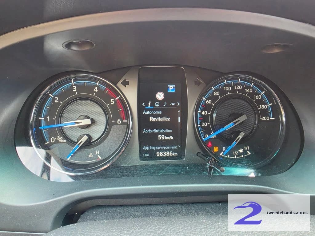 Toyota Hilux 2.8 Invincible