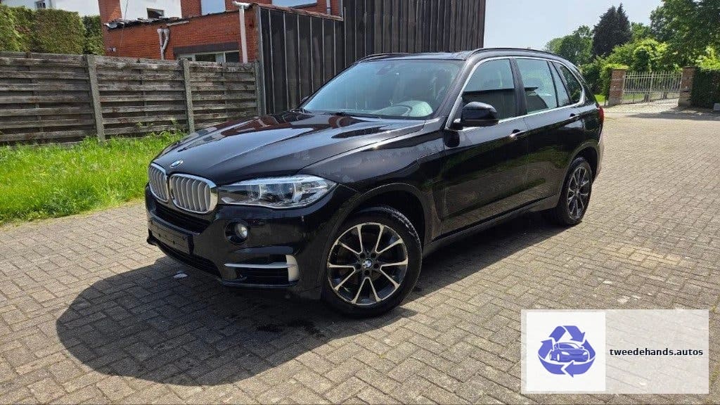 BMW X5 4.0e van 2016, met 270.000kms