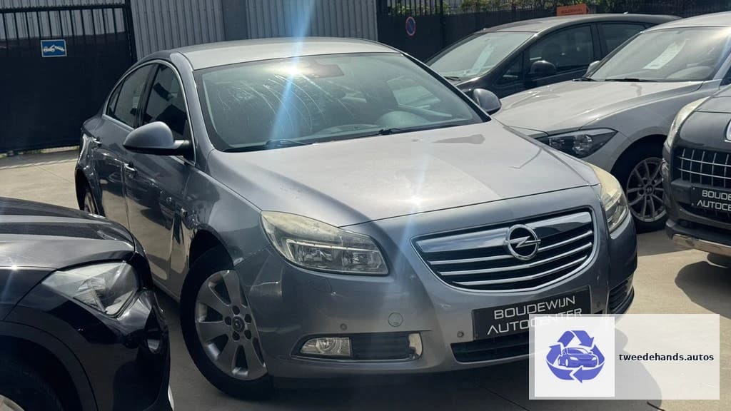Opel Insignia 1.6Benzine 2009 142.xxxkm Airco,Sensoren,..