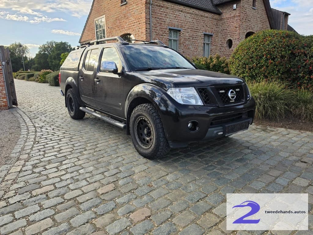 Nissan Navara V6