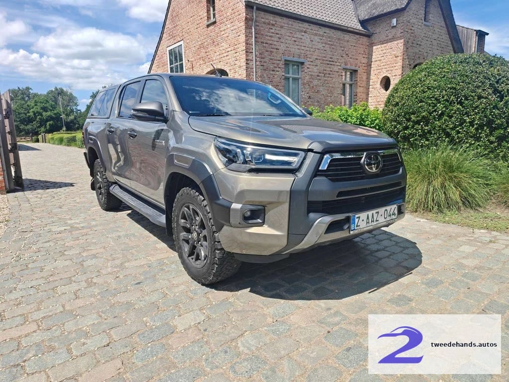 Toyota Hilux 2.8 D-4D 4WD Invincible €33760 excl. BTW