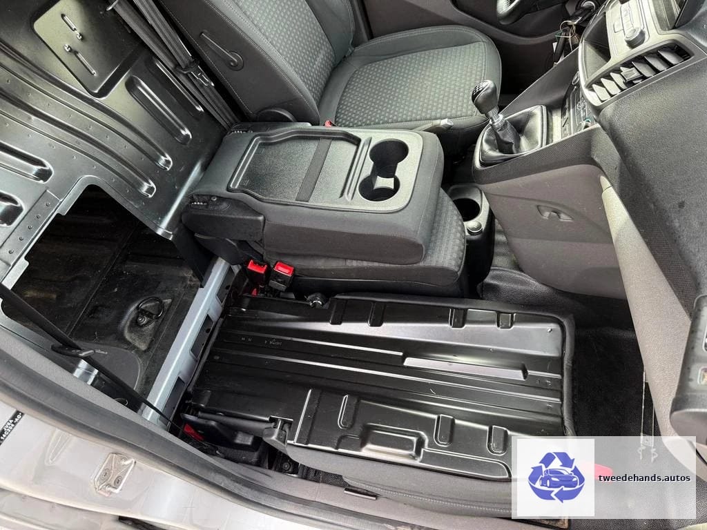 Ford Transit Connect 1.5d 3pl facelift!!! 500€ Netto!!!