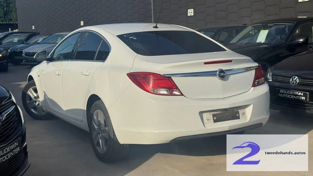 Opel insignia 1.6Benzine 2010 138.xxxkm Gekeurd voor verkoop