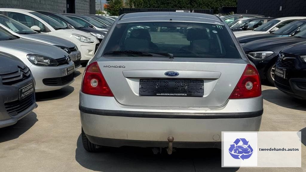 Ford Mondeo 1.8Benzine 2003 180.xxxkm beginnerswagen