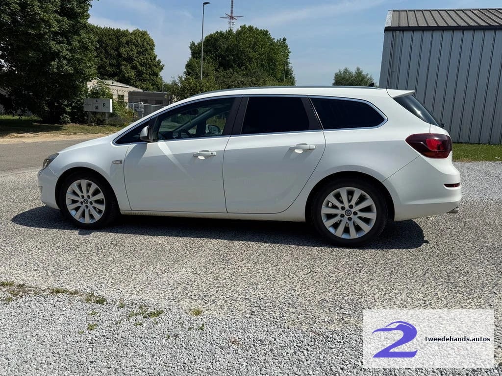 Opel Astra Cosmo 2.0d 118kw volledige opties