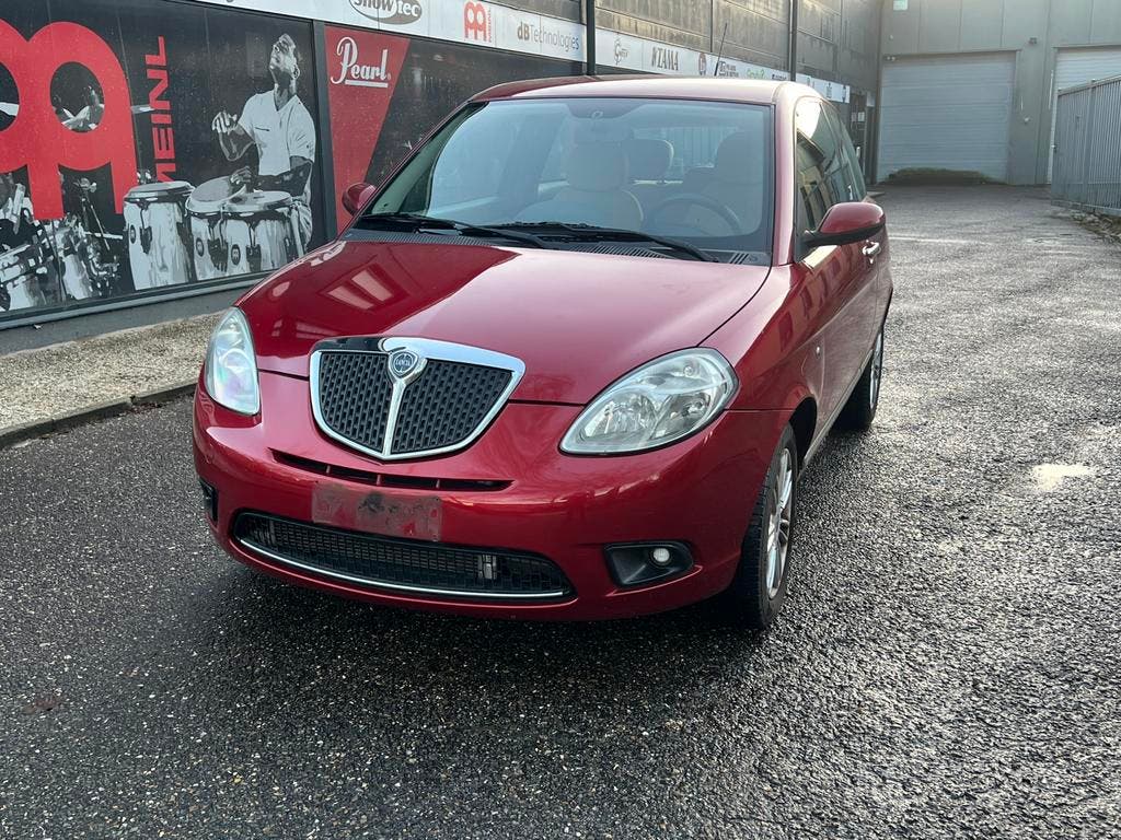 Lancia Ypsilon 1.3jtd Gekeurd vvk
