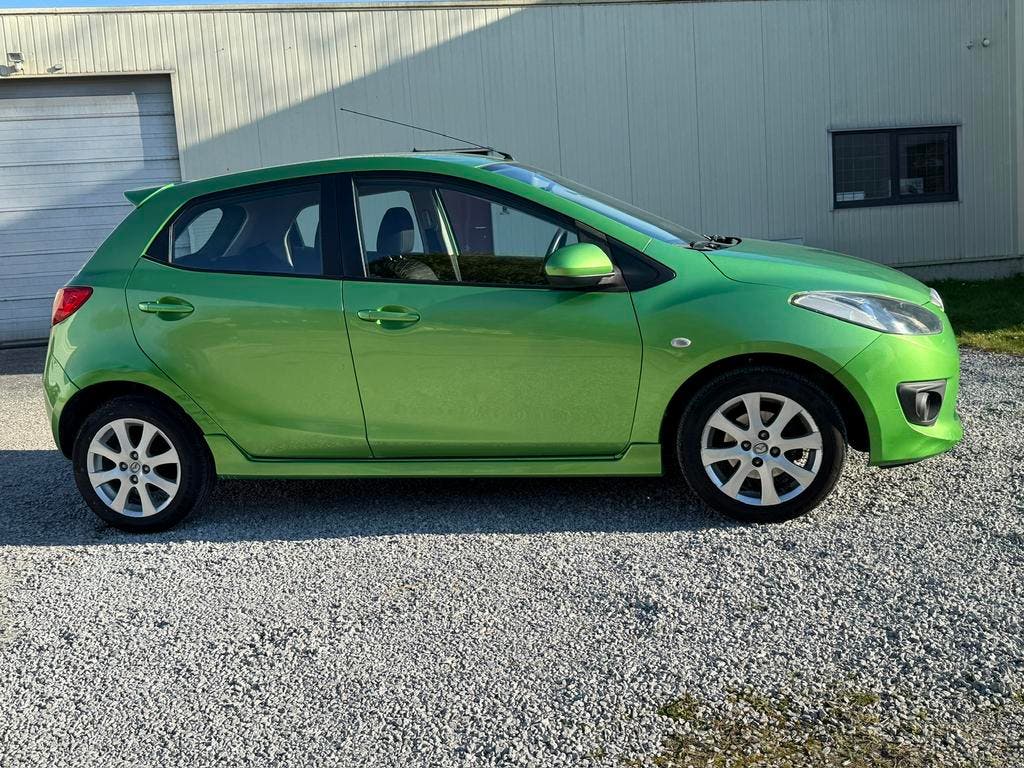 Mazda 2 1.4i Airco 5 deuren