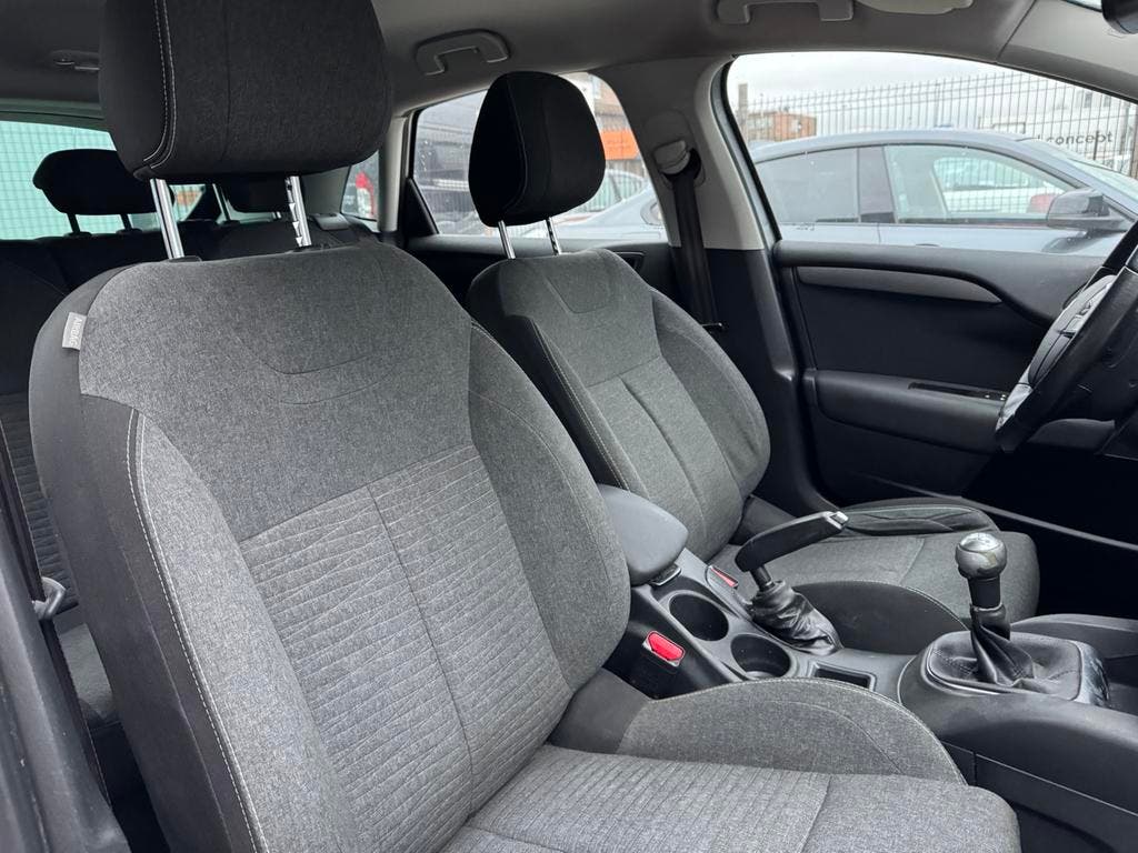 Citroën C4 1.2Benzine 2016 142.xxxkm/Airco,Navigatie,Cruise