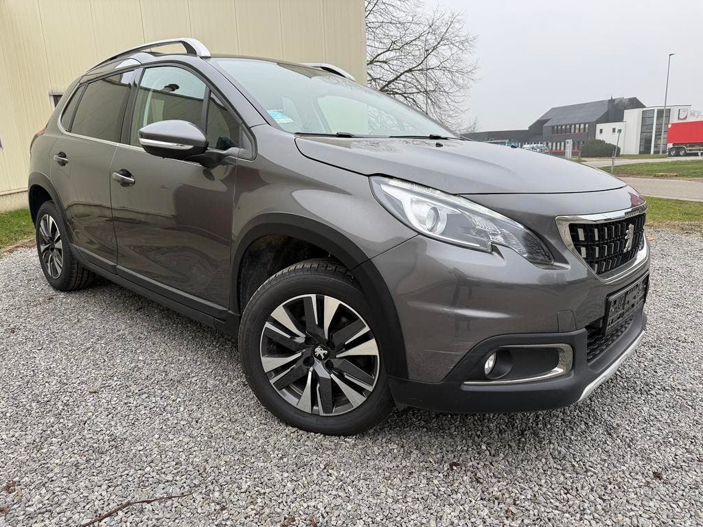 Peugeot 2008 Allure 1.2i 2019 96000km