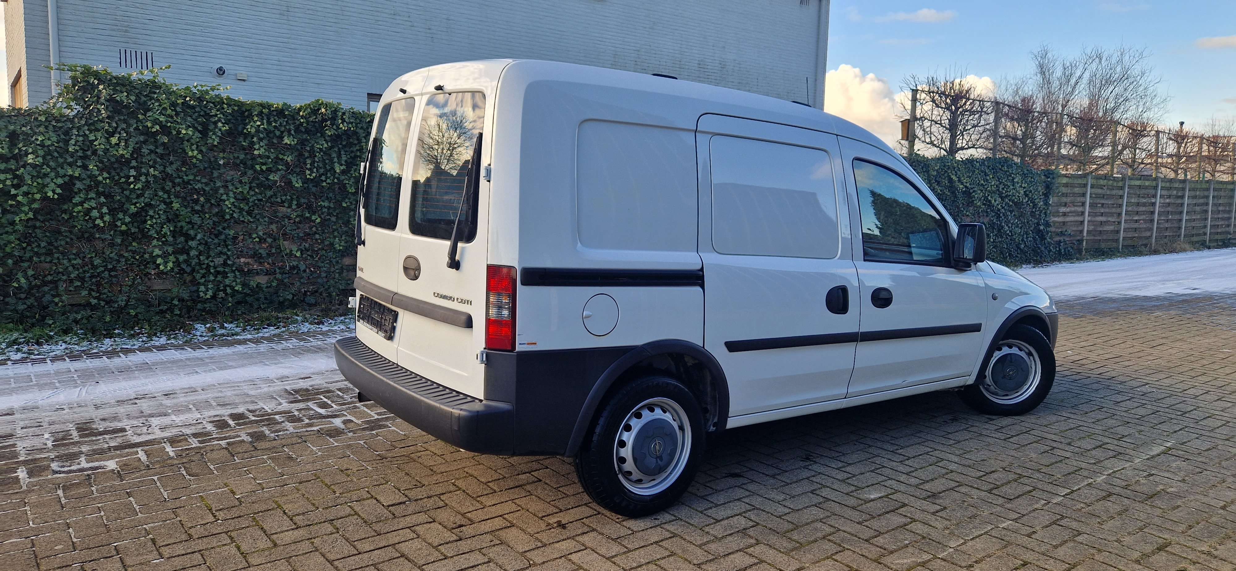 Opel Combo - 2010