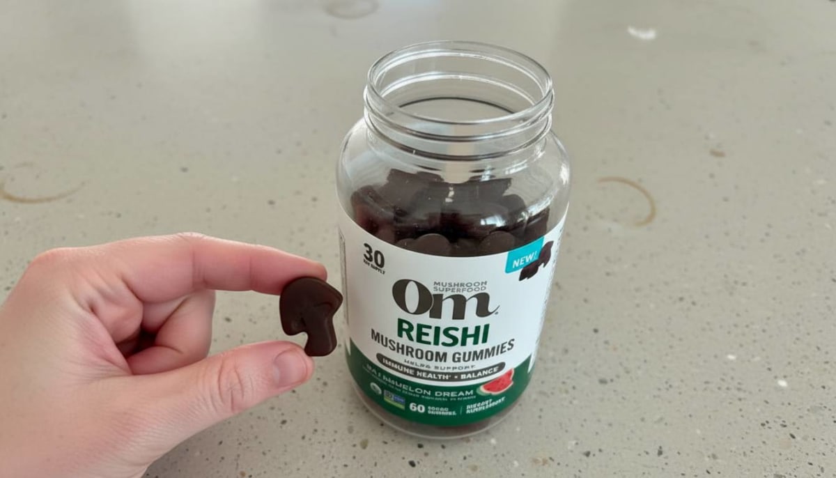 OM MUSHROOM SUPERFOOD Reishi Gummies in mushroom shape