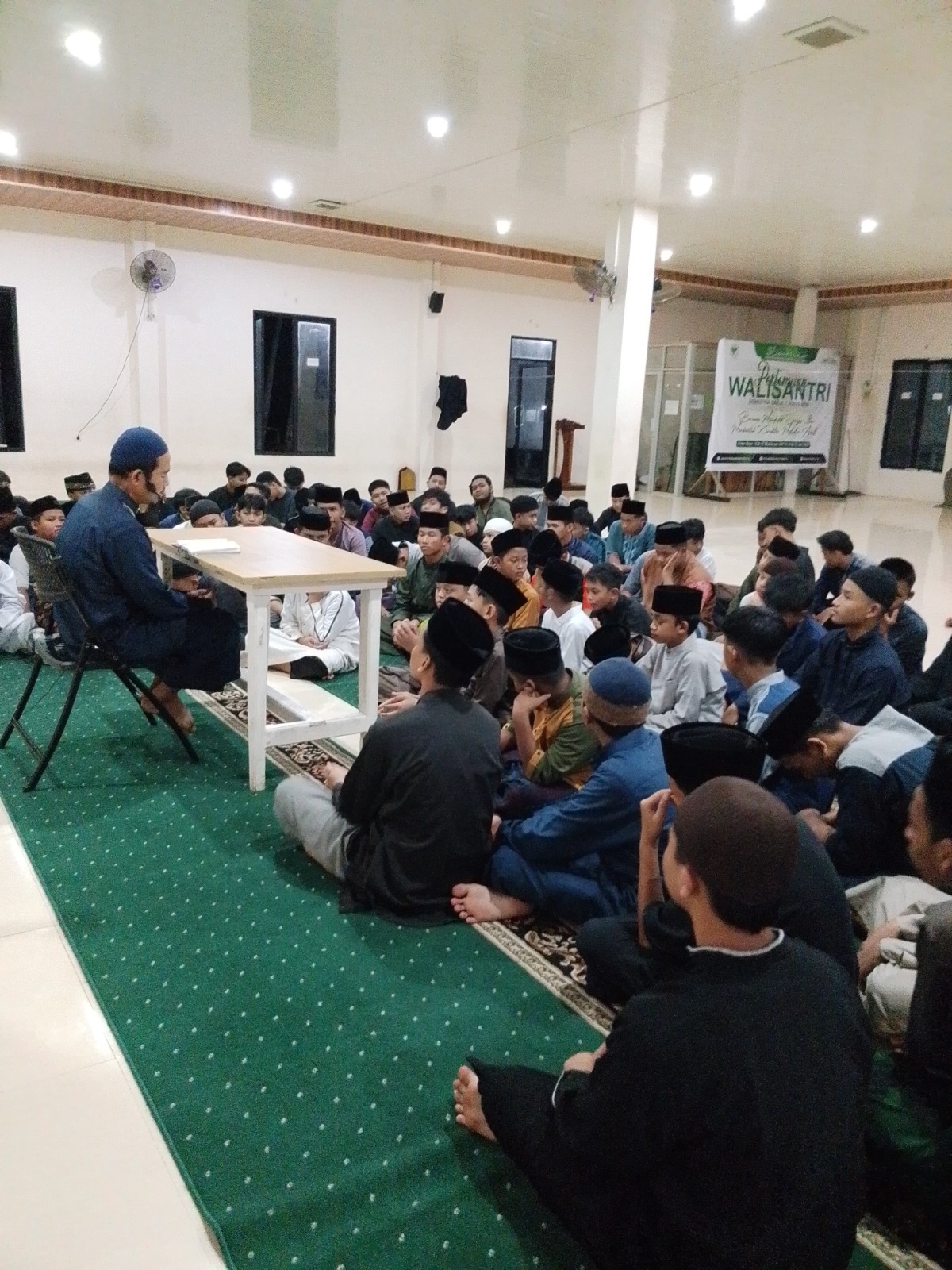 Kegiatan pendidikan & Tahfidz Qur'an para santri