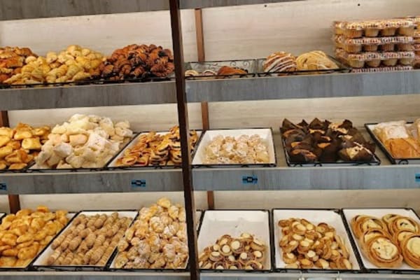 Black & White Kosher Bakery