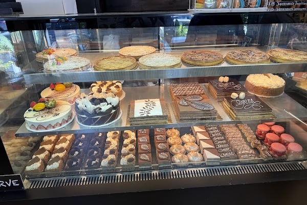 Delice Bakery