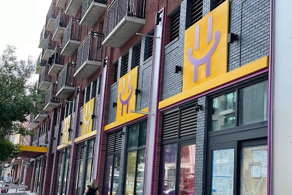 Hatzlacha Supermarket