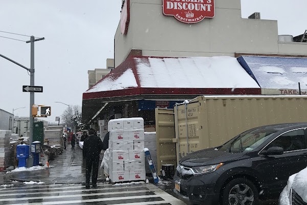 Moisha's Discount Supermarket