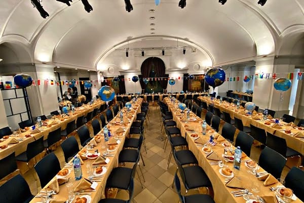 Alef Alef Kosher Restaurant