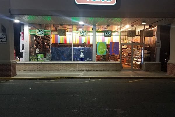 Oh! Nuts in Evergreen Kosher supermarket — Monsey