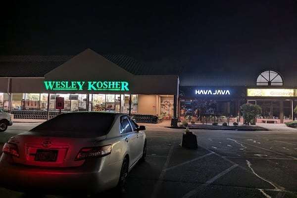 Wesley Kosher Supermarket — Monsey