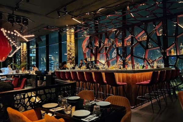 Maree Sky Lounge