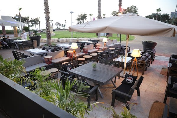 רד בורגר בר Red burger bar