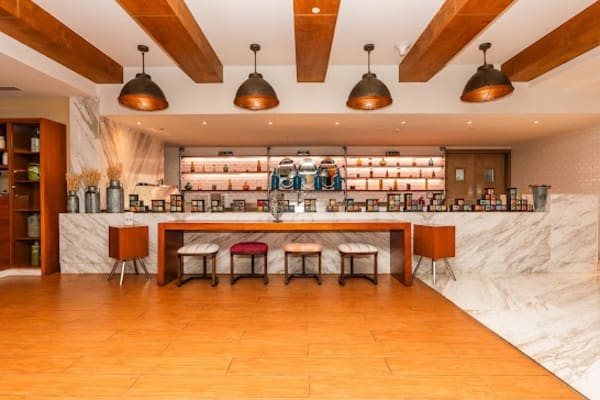 La Boucherie Restaurant & Cafe