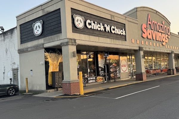 Chick 'N Chuck — Monsey