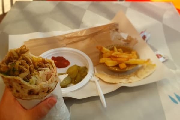 שווארמה הכבש ה15 — נתניה
