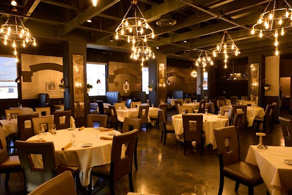 Shallots Bistro — Chicago