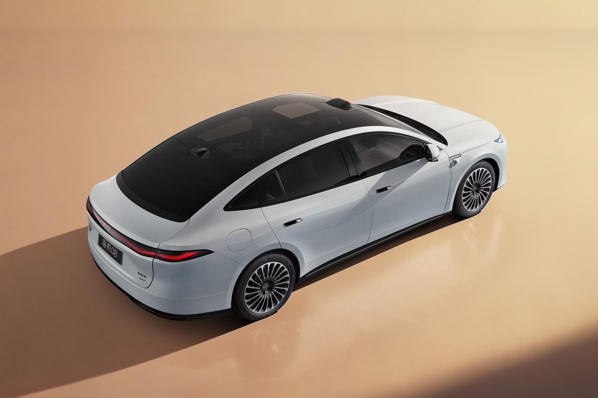 BYD Seal 08 launches in China: Ocean-brand flagship sedan from 196,900 yuan ($29,000) - photo 3
