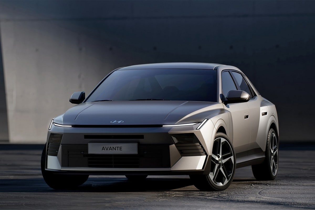 Hyundai Elantra - photo 2