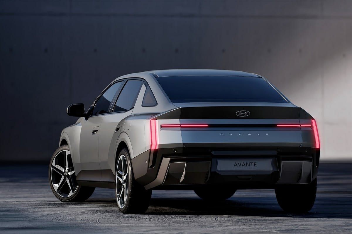 Hyundai Elantra - photo 3