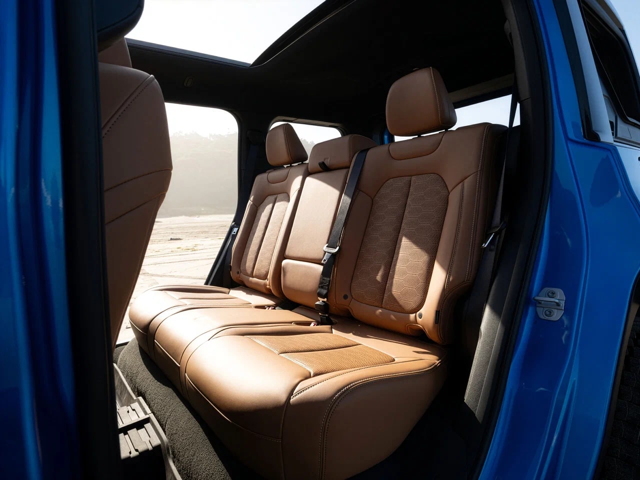 Jeep открыл предзаказы на Recon EV от $66 995 - photo 7