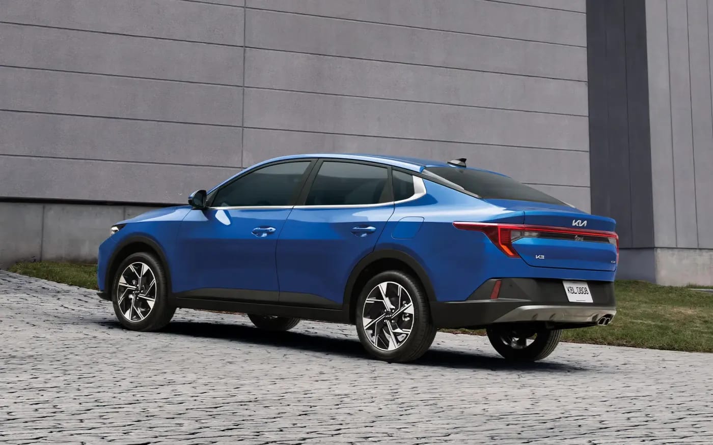 kia K3 — photo 8