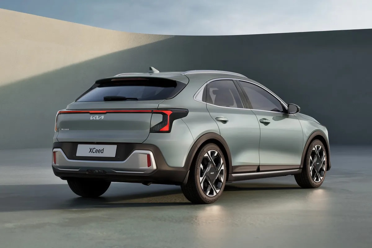 kia XCeed — photo 2