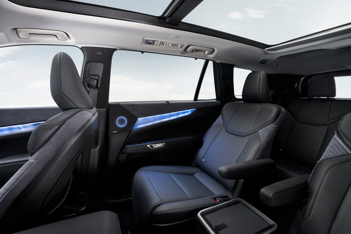 Lexus TZ: трёхрядный электрический SUV дебютирует как глобальная модель — photo 5