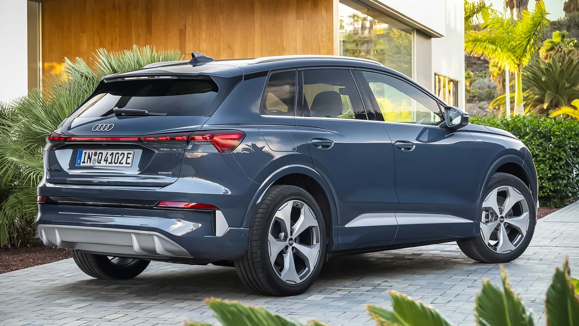 audi Q4 e-tron — photo 5