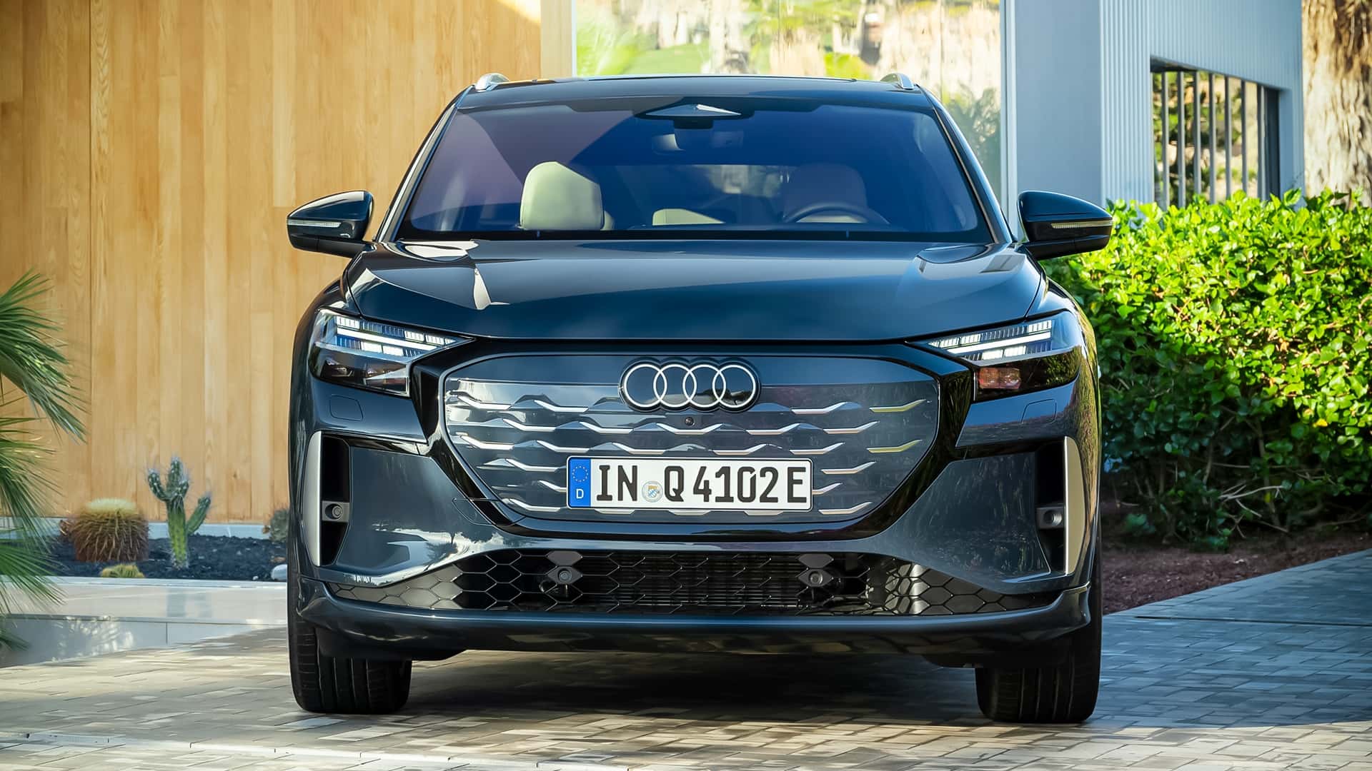 audi Q4 e-tron — photo 6