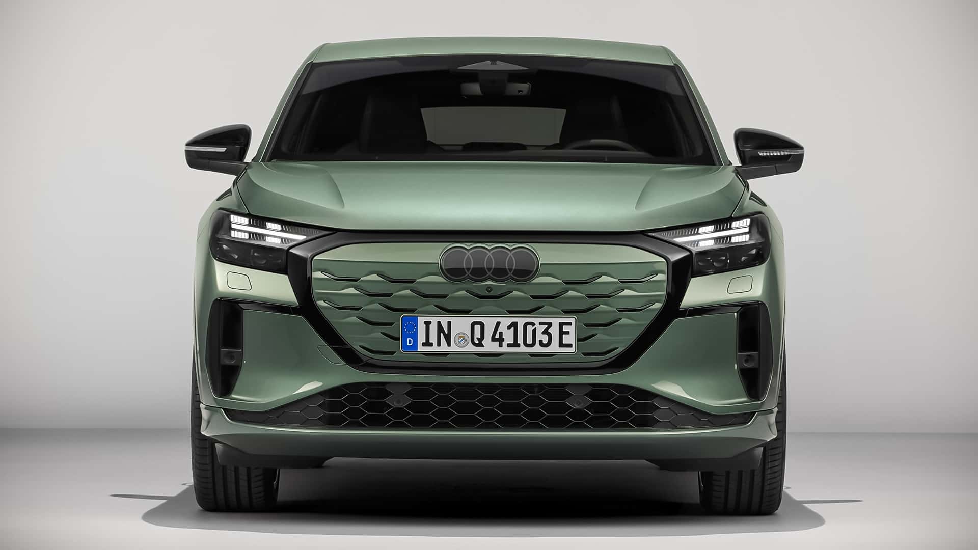 audi Q4 e-tron — photo 14