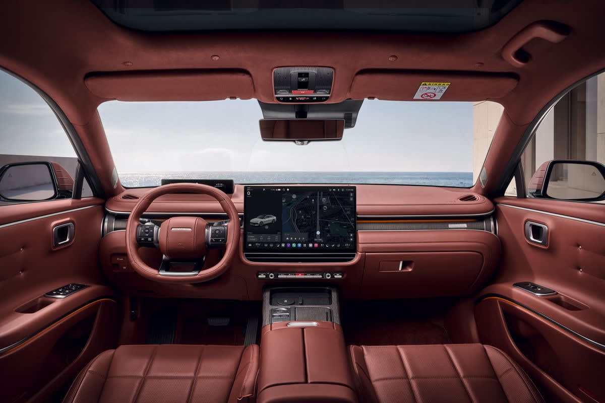 Hyundai Grandeur facelift: new hybrid, Android Automotive, physical climate buttons — orders open — photo 11